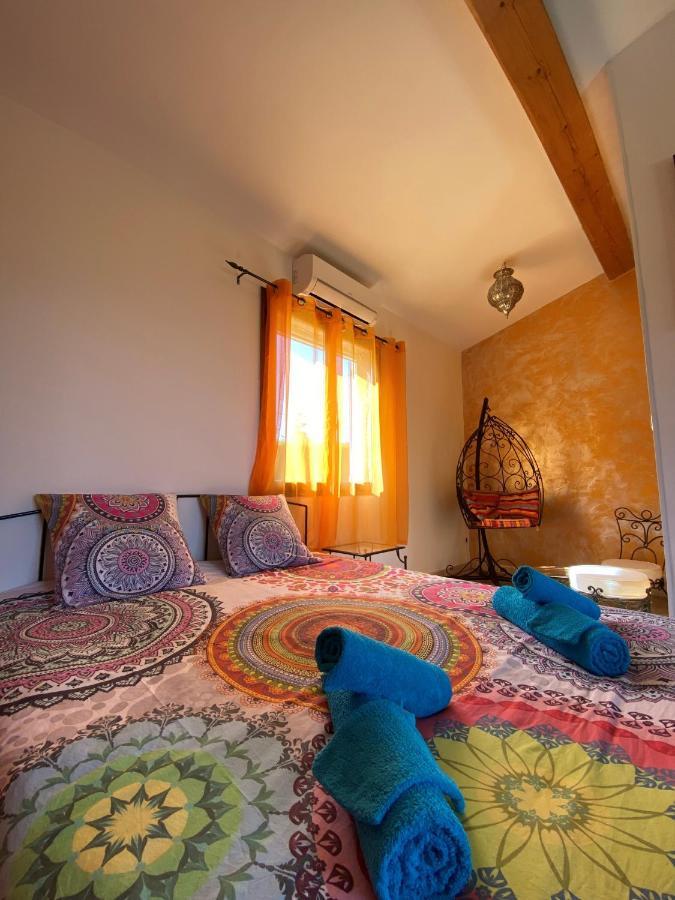 Bed and Breakfast La Bastide Des Selves Драгиньян Экстерьер фото